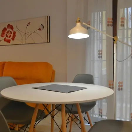 Sunshine Patio Del Consistorio Appartement