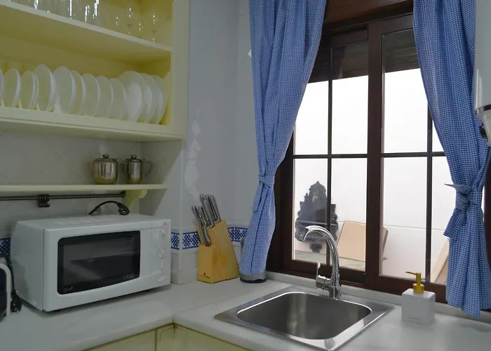 Sunshine Patio Del Consistorio *