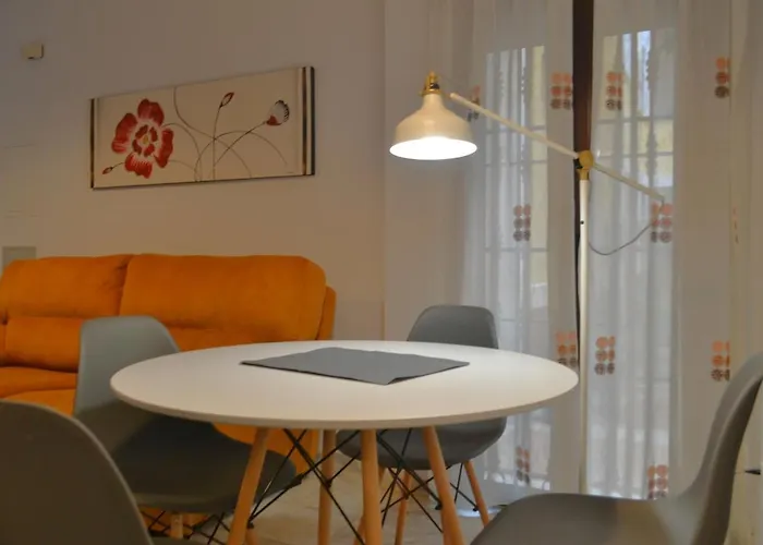 Sunshine Patio Del Consistorio Apartment